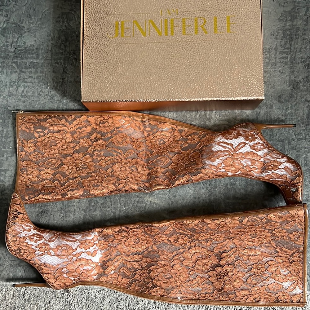 Jennifer Le lace x pvc boot butterscotch